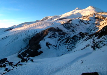Онлайн веб камера Эльбрус станция Гарабаши вид на гору